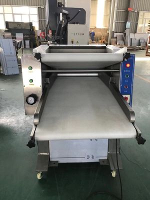 4KW de elektrische Geregelde Aangepaste Dikte van Deegsheeter Machine